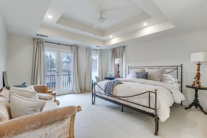 M Streets Beauty! Ultimate High-end luxury.