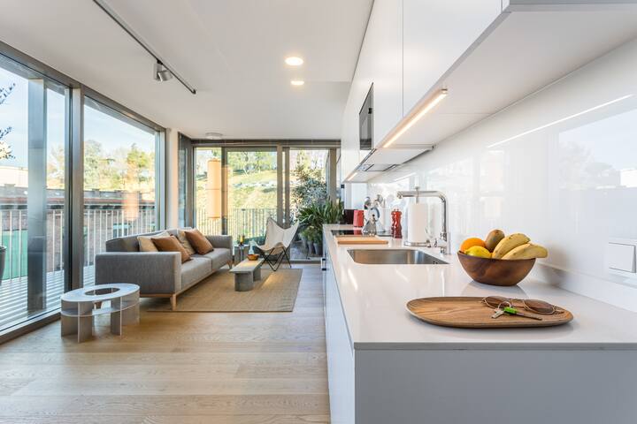 Waou Plaza de España V – Alquiler Corta Duración gallery image 2