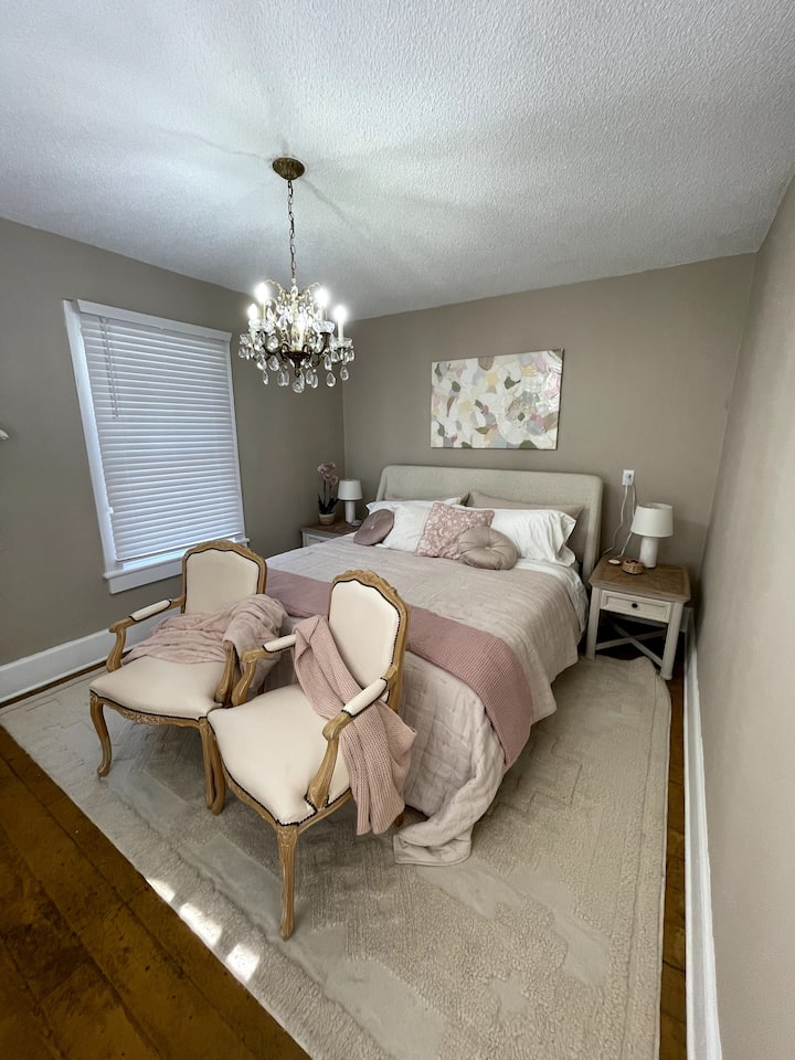 Bedroom with King bed