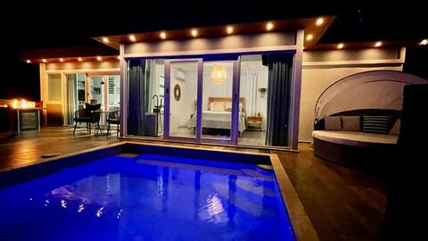 Villa Sunset Breeze: Private Pool | Panoramic View