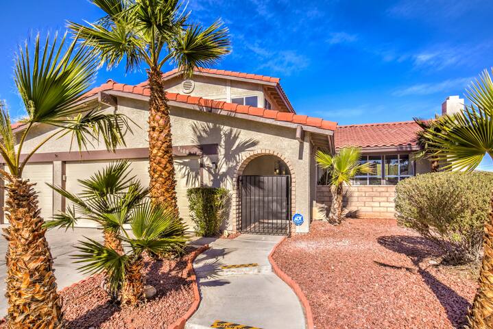 Stylish and Unique Private Oasis gallery image 4