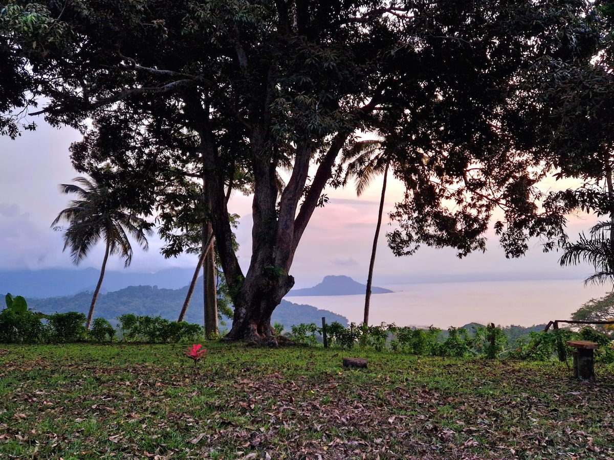 Santo Amaro Vacation Rentals & Homes - Lobata, São Tomé and Príncipe