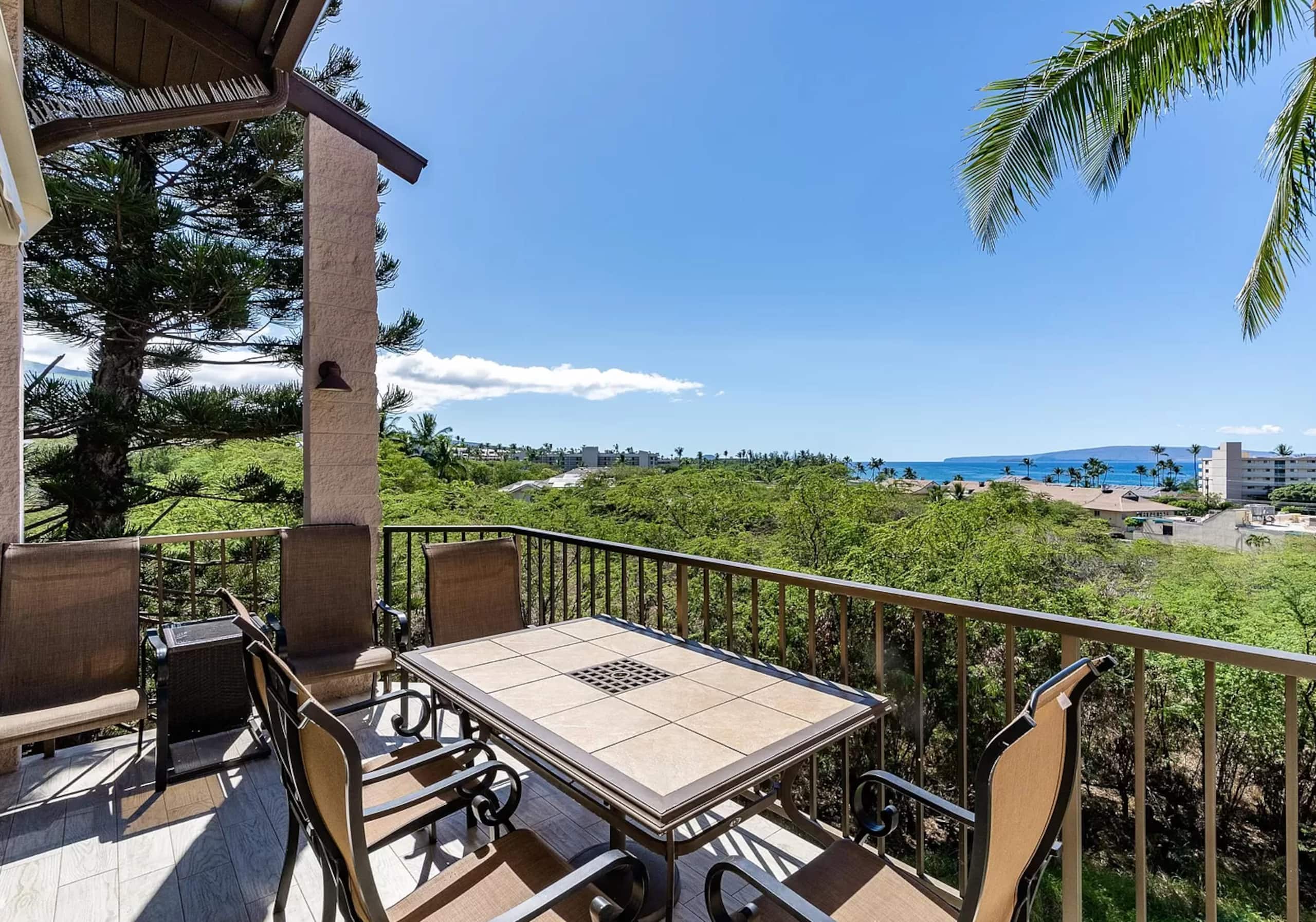 Condo in Kihei · ★4.92 · 3 bedrooms · 5 beds · 2 private baths - Image 36