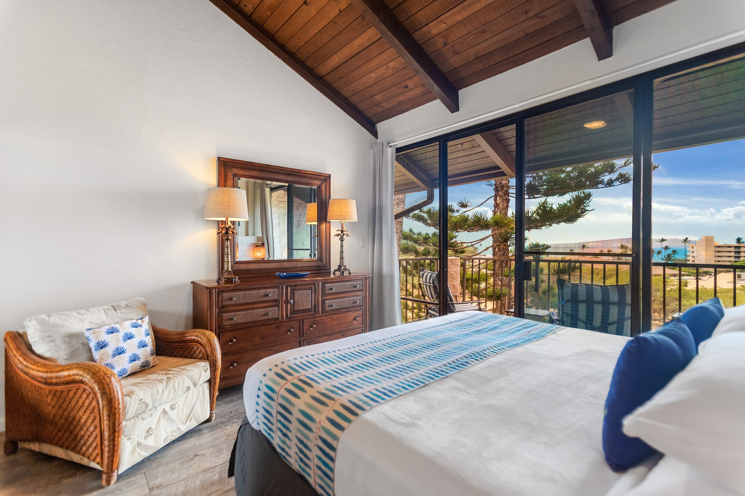 Condo in Kihei · ★4.92 · 3 bedrooms · 5 beds · 2 private baths - Image 16