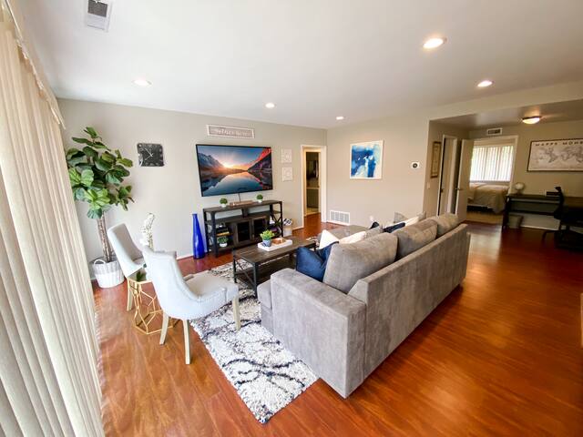 Old Phillips/Greenbriar Luxury Single Story Home! gallery image 2