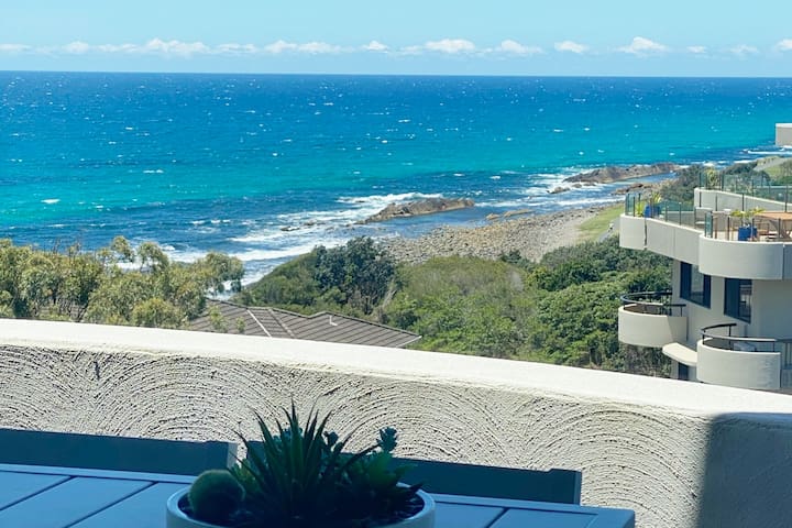 Ocean View Penthouse 901