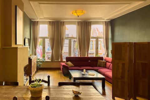 Top Airbnb: Unique group accommodation in the heart of Alkmaar in Centrum