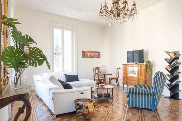 Navigli Harmony Flat: 3 bedrooms, 6 guests gallery image 5