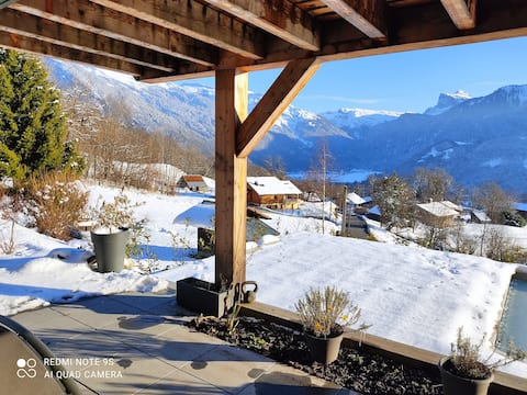 Luxury Ski Apartment with stunning mountain views