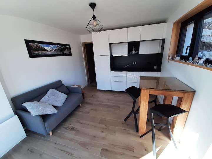 Au Cairn D'alex, Appartement Entre Lac Et Montagne - Lac d'Annecy