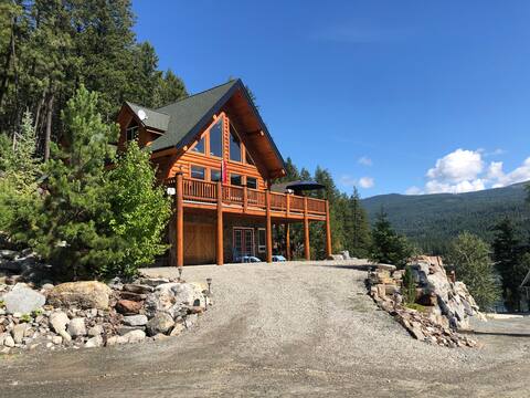 Moyie Lake Log Cabin