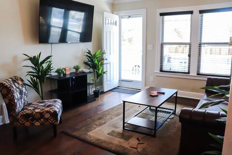 BRAND NEW LISTING FROM A SUPERHOST!