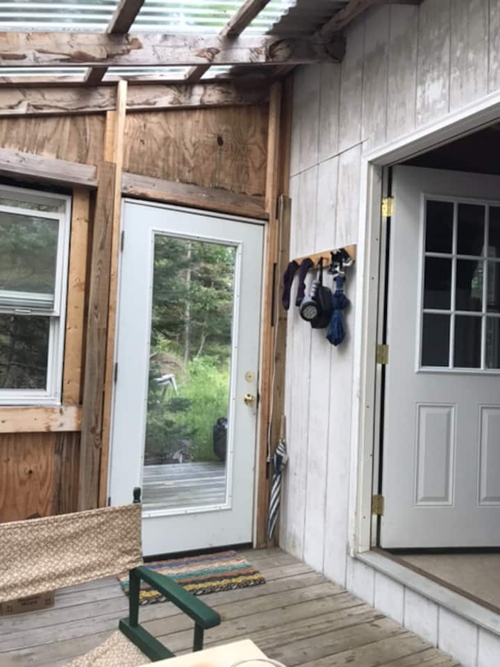 labasan ng balkonahe ng araw papunta sa deck