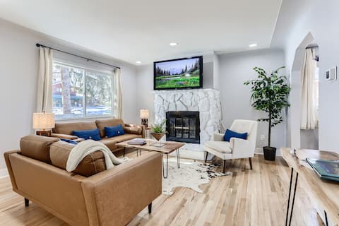 Top performing Airbnb: Renovated | 3 Kings | Spa | Close to City & Mtns in Wheat Ridge
