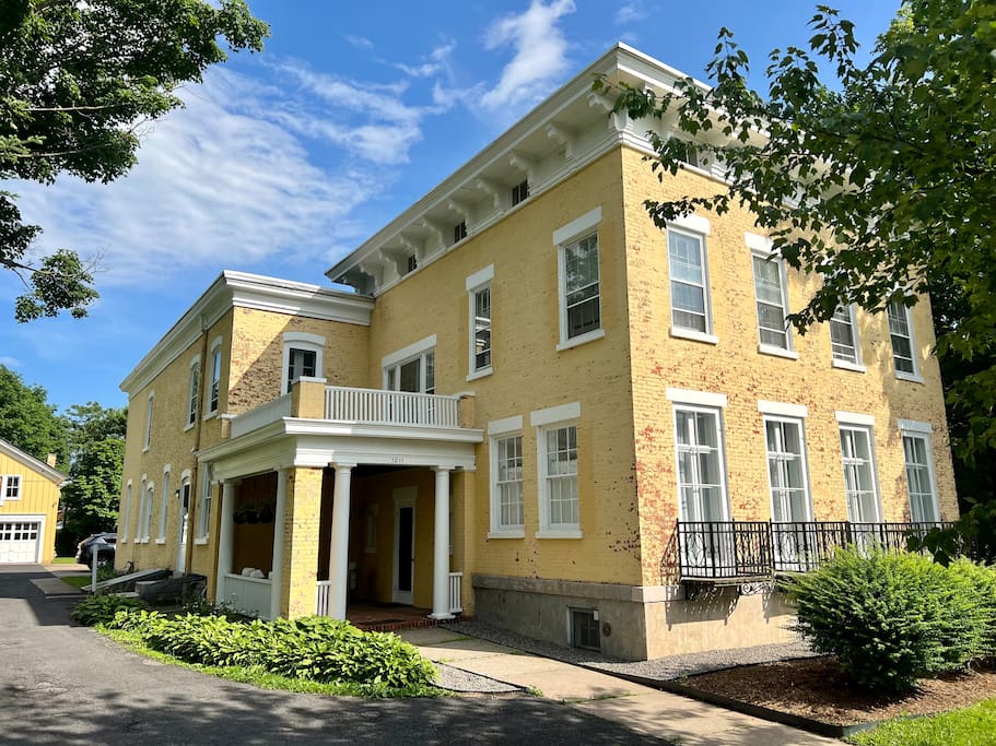Upstate Living in Utica's Arts District