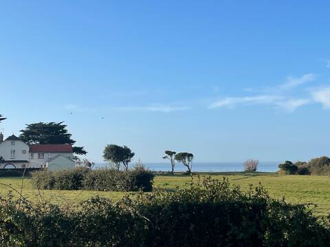 Villa with sea view, beach 100 m away, La Bernerie-en-Retz