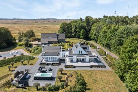 Hermitage Estate - Villa Minerva - XXL Jacuzzi