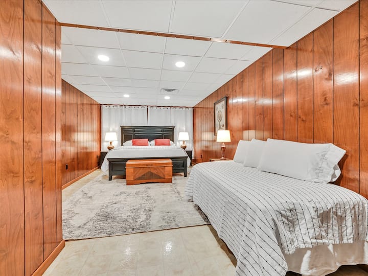 Bedroom #6, king bed and twin bed, lower level