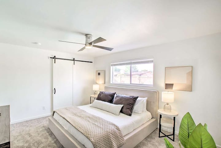 King master bedroom, with attached bathroom.