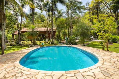 Cozy getaway in the middle of the Atlantic Forest