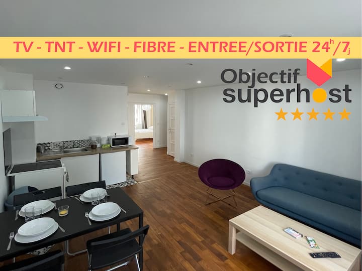 Beautiful hypercenter equipped with 4 people. 2 bedrooms