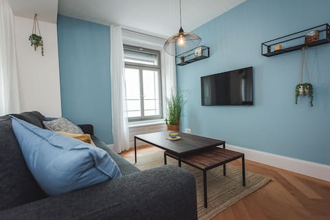 Top performing Airbnb: Designer apartment in the heart of the tourist center in Luzern