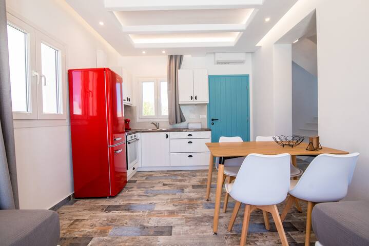 Naxos Plaka villa with private pool & breakfast gallery image 4