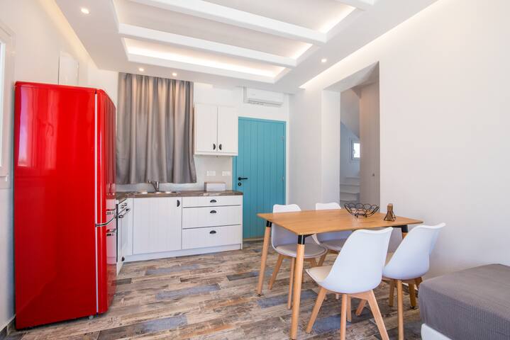 Naxos Plaka villa with private pool & breakfast gallery image 2