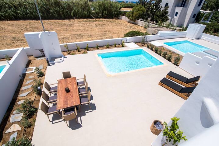 Naxos Plaka villa with private pool & breakfast gallery image 3