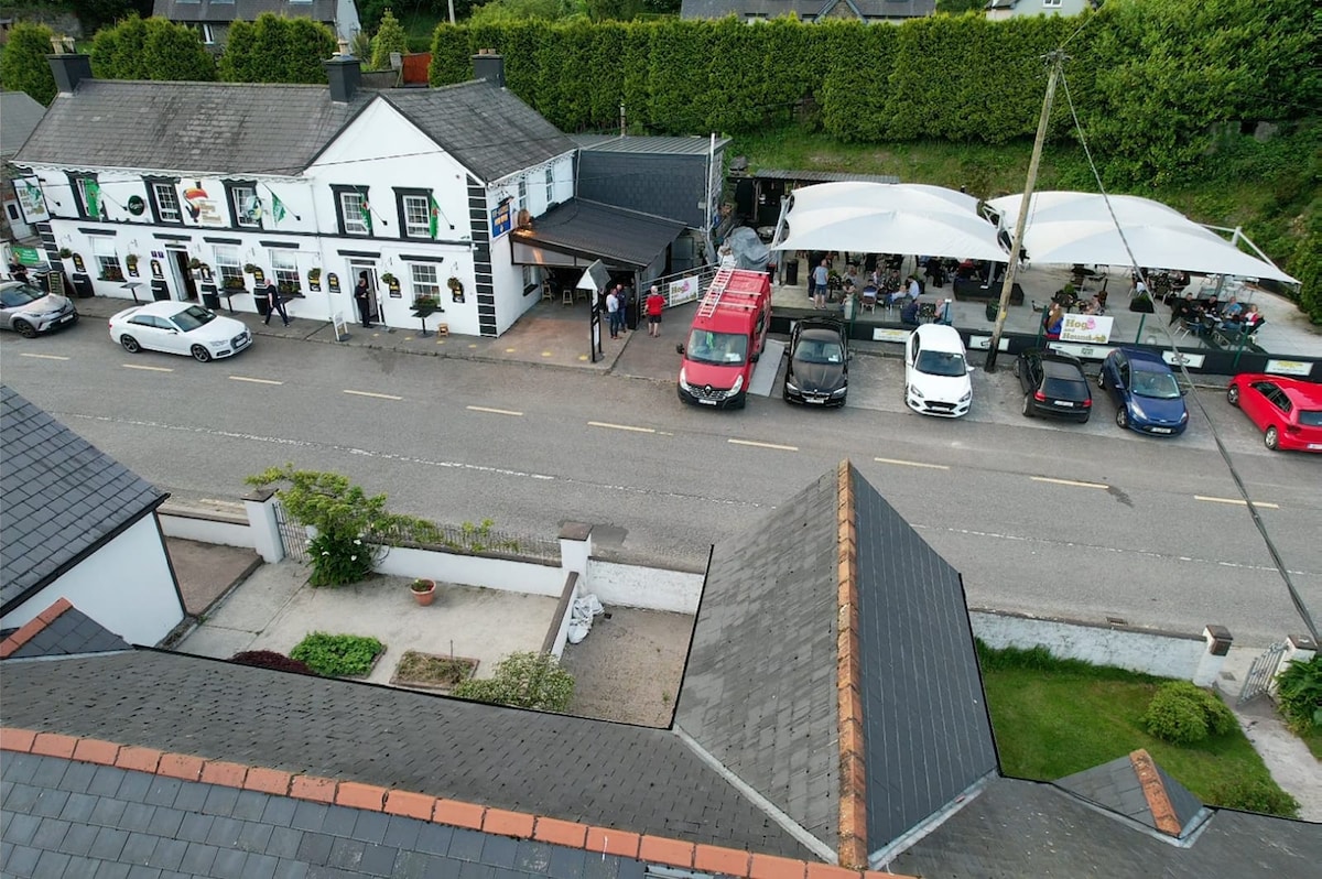 Listing image 6 at 4 bedroom apartment over rural pub in Ireland
