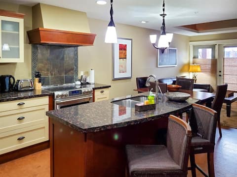 Top Airbnb: Luxury Mountain View Suite with Two Balconies in Canmore