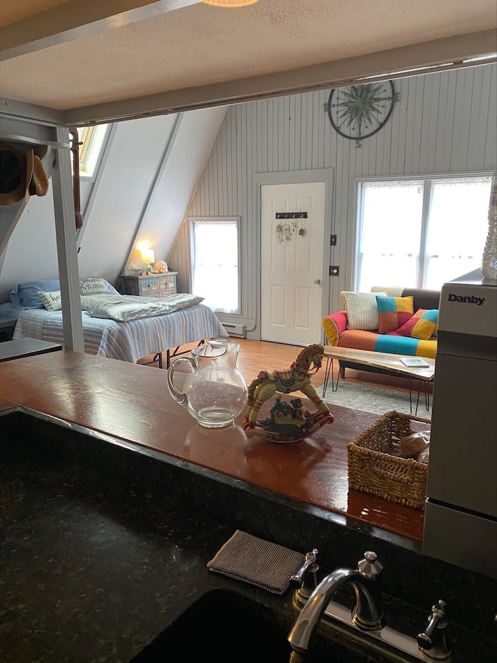 Brimfield Vacation Rentals & Homes Massachusetts, United States Airbnb