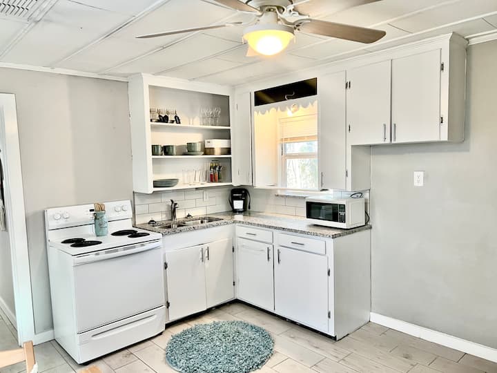 City Cottage - Abilene, TX