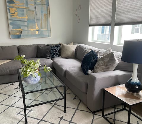 Top Airbnb: Beach, Bay & Bike Path Retreat – 3BR/3BA, Sleeps 8 in Imperial Beach