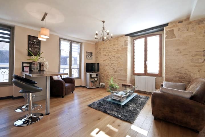 Appartement De Charme Clim Wifi Au Pied Du Marché - La Roque-Gageac