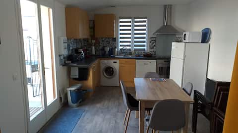 Top Airbnb: Townhouse near the port in Dives Sur Mer