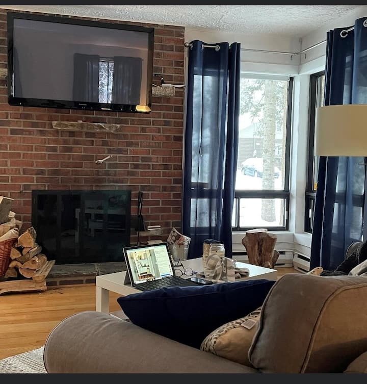 SainteAnnedesLacs Vacation Rentals & Homes Quebec, Canada Airbnb