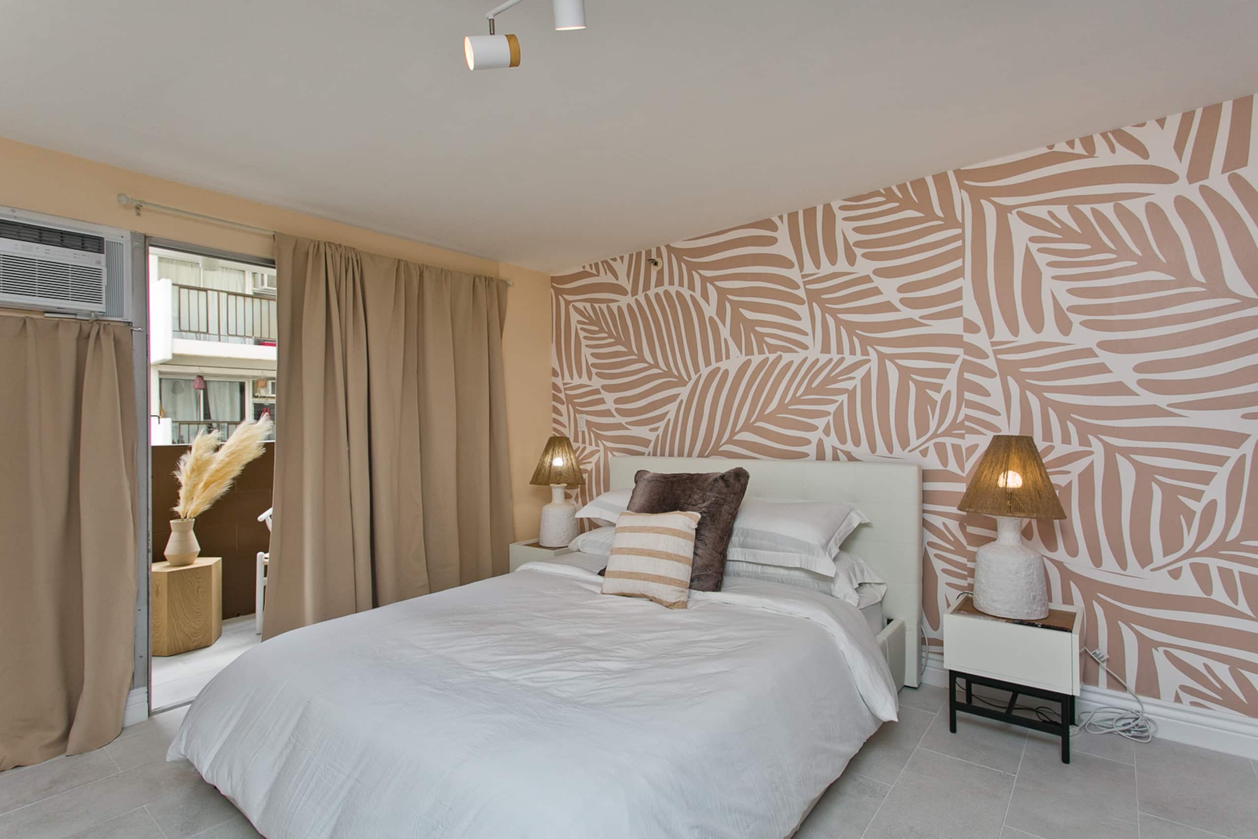 Condo in Honolulu · ★4.71 · 1 bedroom · 1 bed · 1 bath - Image 10