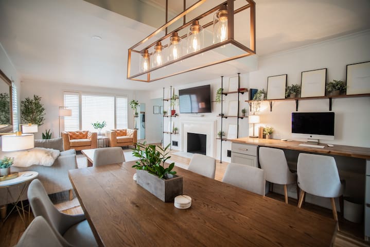 Quiet Clintonville Modern Charmer