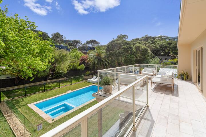 Villa Syrene -Pool and Spa Retreat gallery image 5