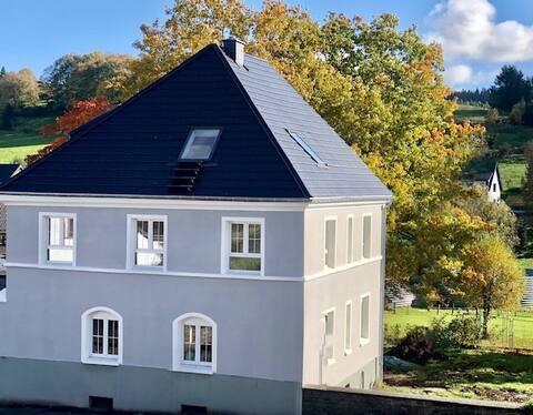 My Eifel holiday home "Altes Pfarrhaus"/barrel sauna