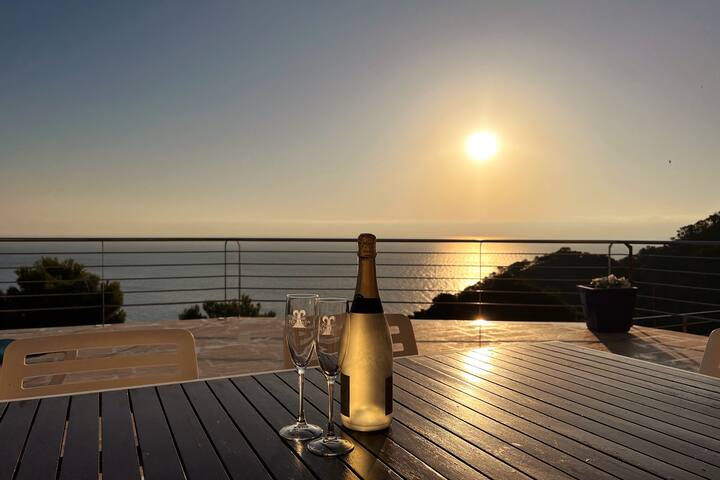 Villa Sa Calma with awesome sea views gallery image 2