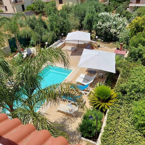 Villa Summer