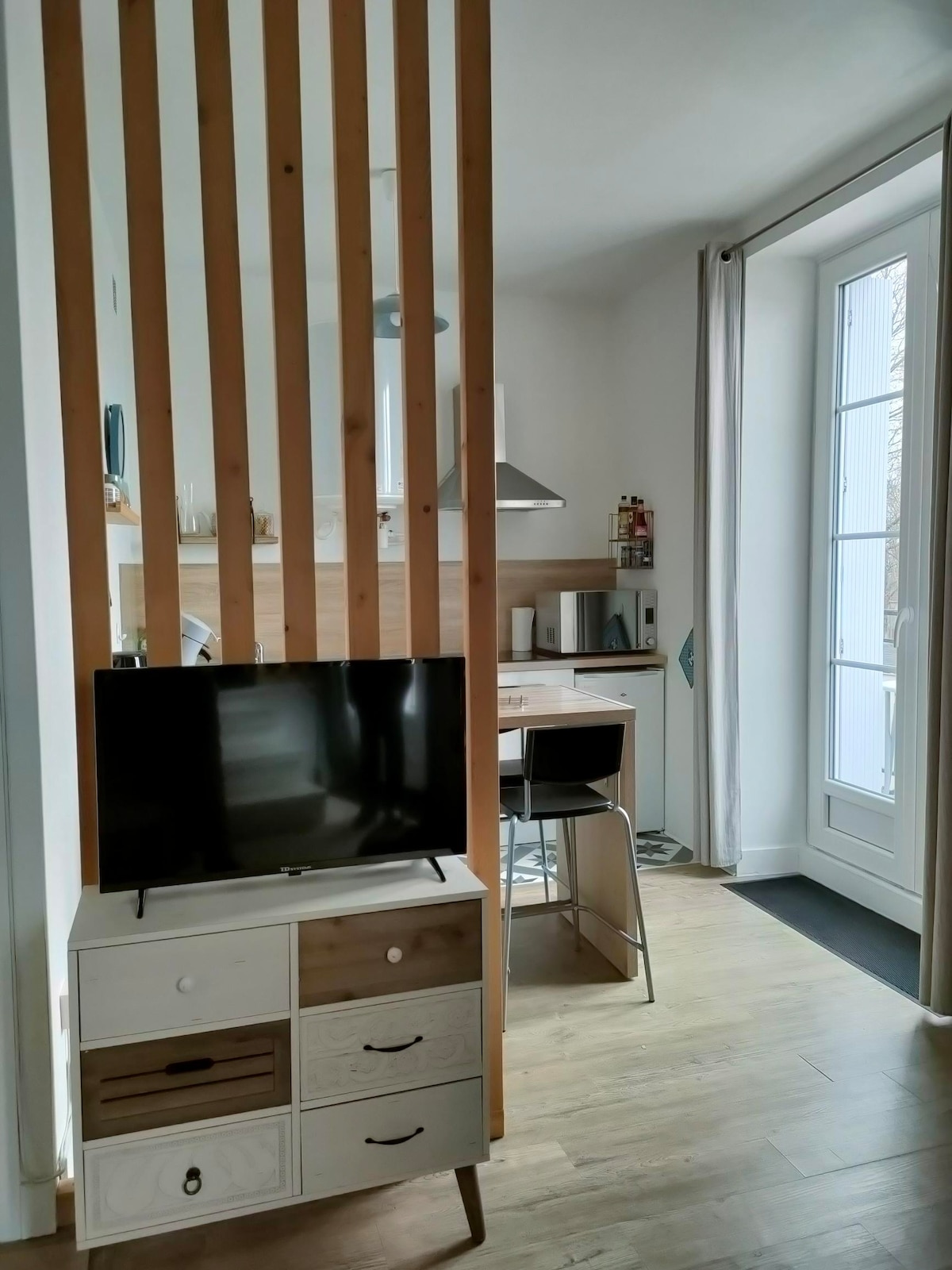 Top Airbnb: The Artist's Refuge (free secure parking) à Nantes
