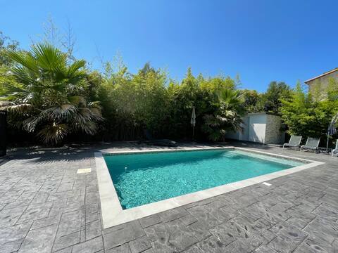 Villa Saint Jean Calme Pool Garden and Beach