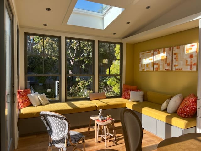 Gorgeous Chef’s Kitchen, Garden & Office