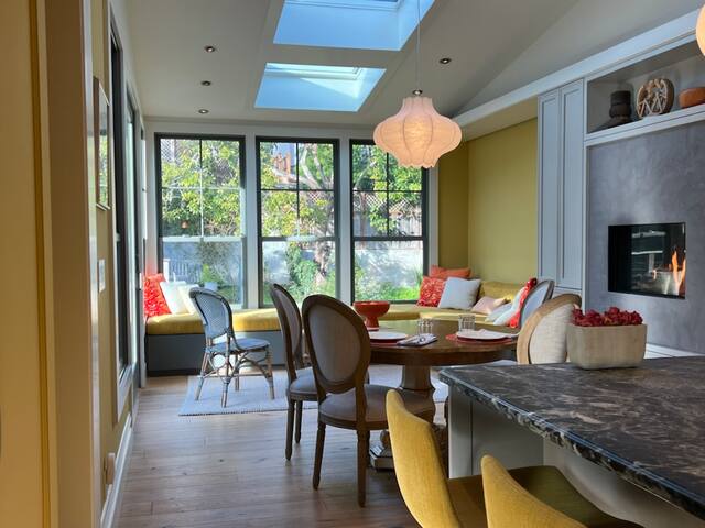 Gorgeous Chef’s Kitchen, Garden & Office gallery image 2