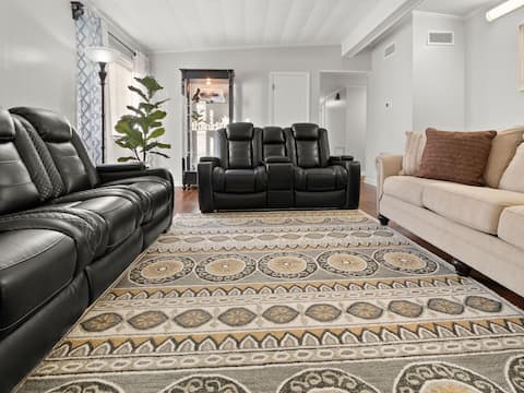 Cozy Home-3 bed 2 bath-Grilling Patio