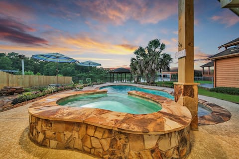 Gorgeous Waterfront Retreat w/Heated Pool, & More!