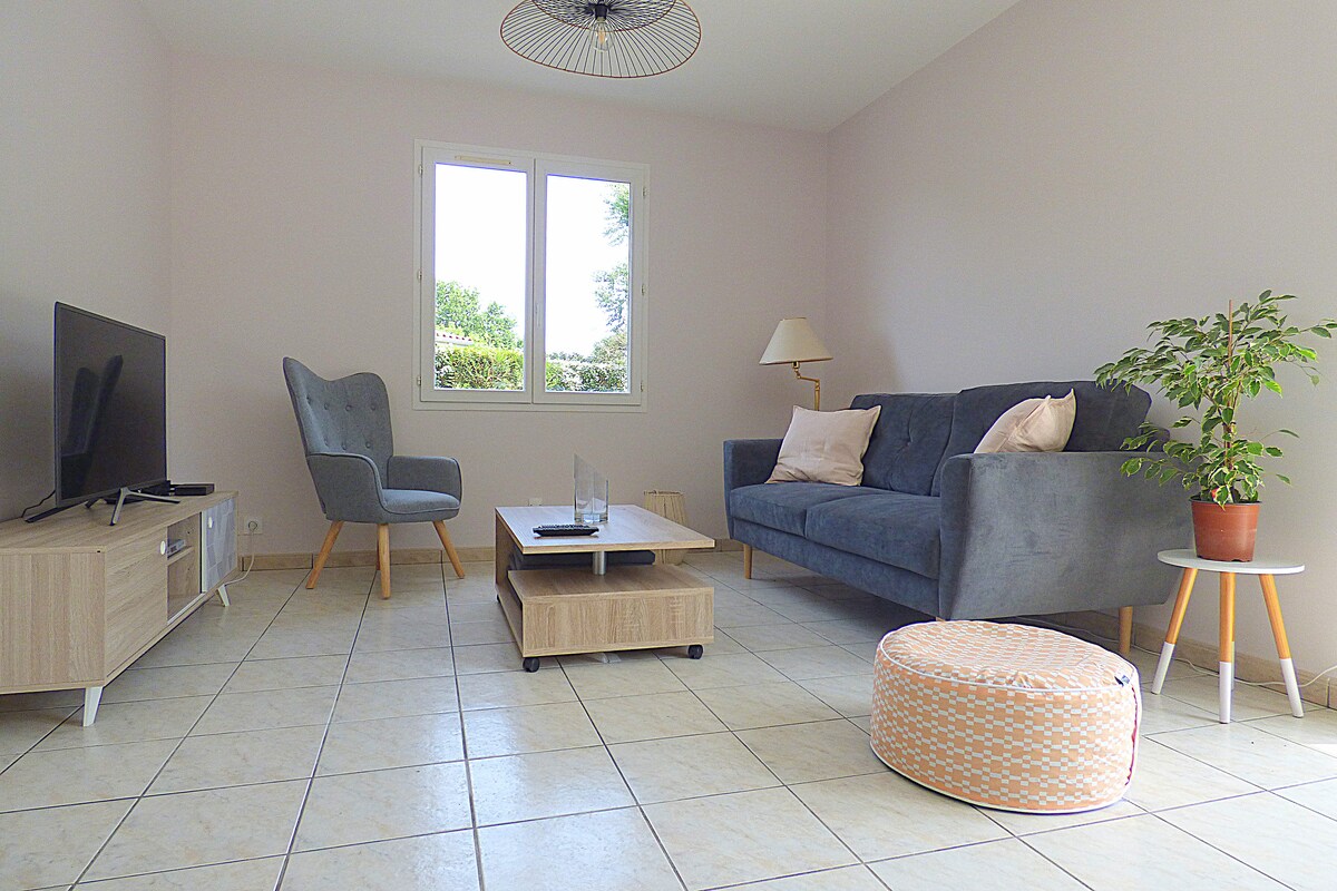 Top Airbnb: La Villa ROSE - Plage 5 minutes à Andernos Les Bains